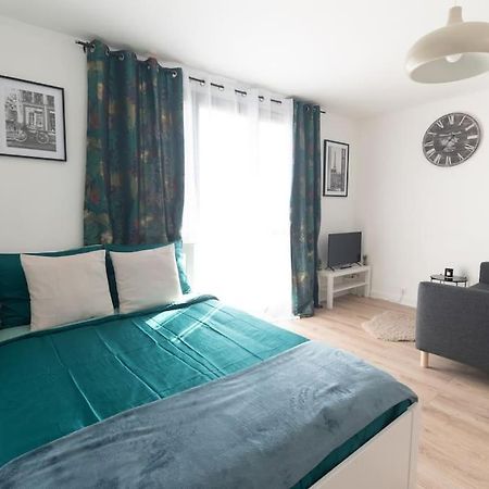 Ferienwohnung Le Citadin-T1-28M2-Pte Paris M7 Le Kremlin-Bicêtre Exterior foto
