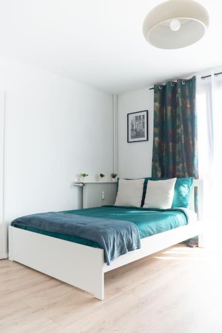 Ferienwohnung Le Citadin-T1-28M2-Pte Paris M7 Le Kremlin-Bicêtre Exterior foto
